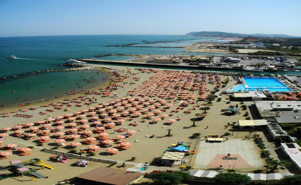 Portoverde Beach Apartments Misano Adriatico Εξωτερικό φωτογραφία